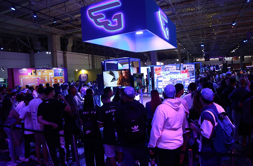 2027年巴西南美洲游戏展览会Gamescom latam展馆现场,专业观众参观实况