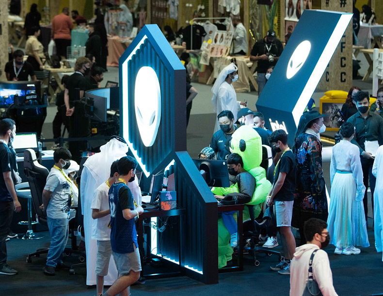 2027年中东阿布扎比游戏动漫展览会ME Gamescon参展商与海外采购商展台洽谈现场