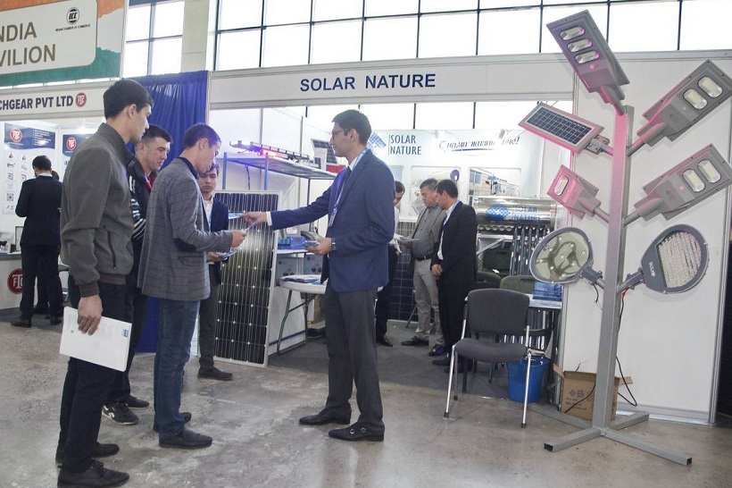 2026年乌兹别克斯坦电力展览会UzEnergyExpo展会现场产品演示与行业交流活动