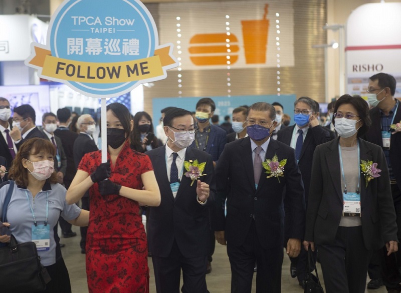 2026年台湾电子电路电路板展览会TPCA Show Taipei参展商与海外采购商展台洽谈现场