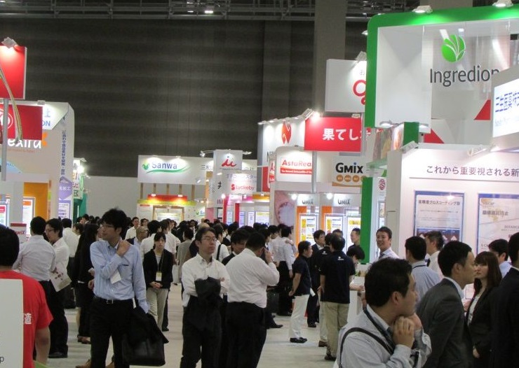 2026年日本东京健康食品配料展览会FiT Japan展馆现场，专业观众参观实况