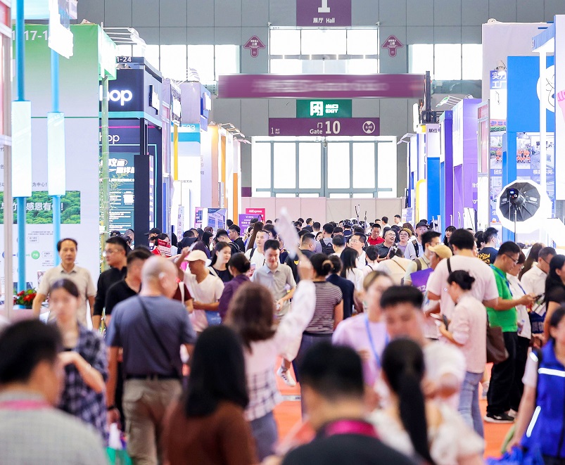 2026年深圳文创及IP展IP CONNECT FAIR行业机械设备展品展台实拍