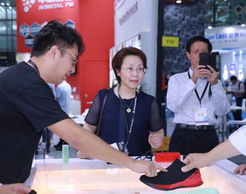 2026年深圳华南3D打印、增材制造展览会TCT Shenzhen展馆内部展台环境实拍
