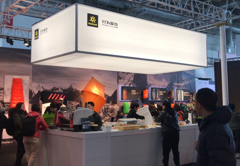 2026年广州国际户外用品展COSP展馆现场,专业观众参观实况