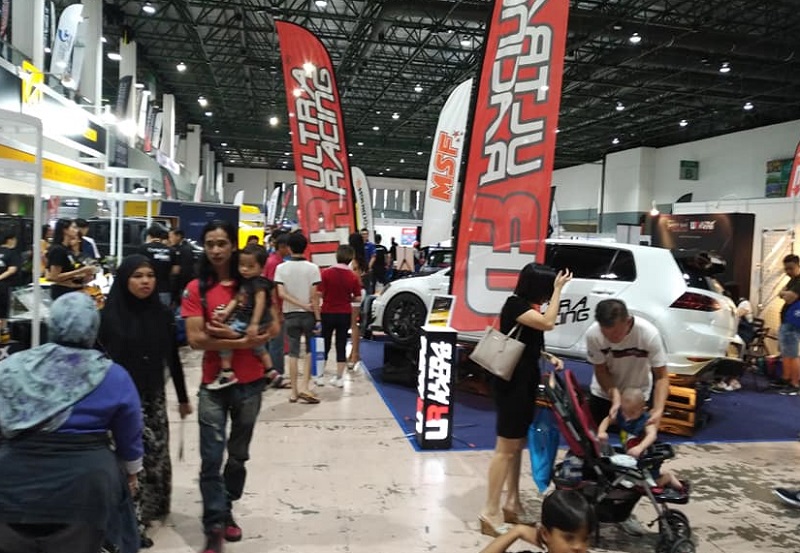 2026年马来西亚汽配及摩配展览会MIAPEX展馆现场，专业观众参观实况