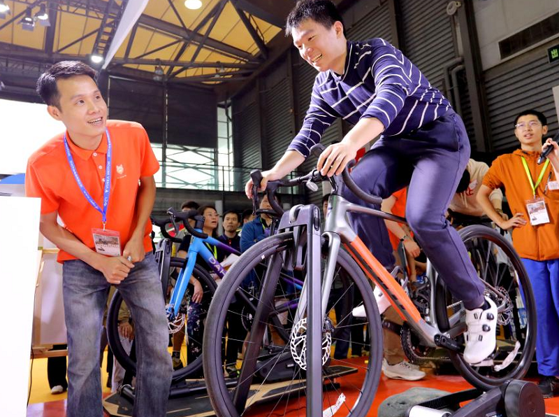 2026年广州国际自行车展CEBIKE展馆内部展台环境实拍