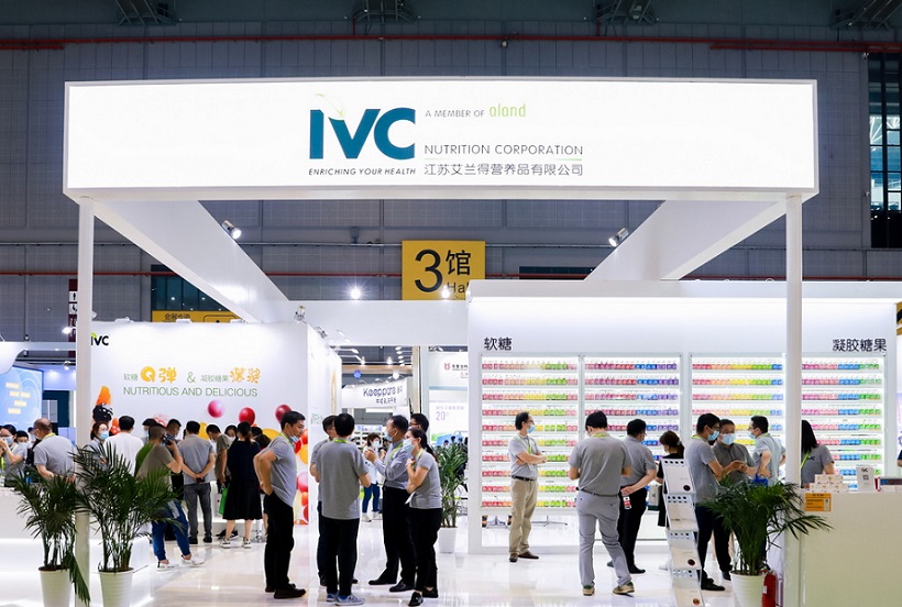 2026年深圳国际健康与营养保健品展览会HNC参展商与海外采购商展台洽谈现场