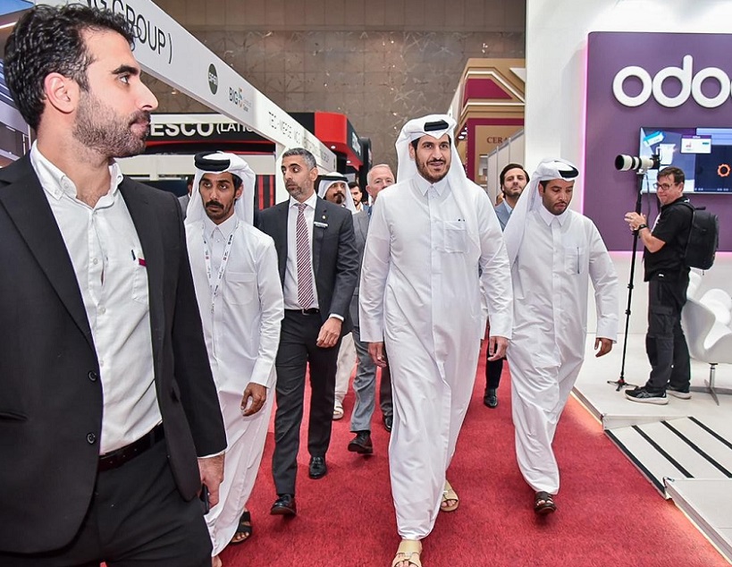 2026年卡塔尔多哈家具及室内装饰展览会INDEX Qatar参展商与海外采购商展台洽谈现场