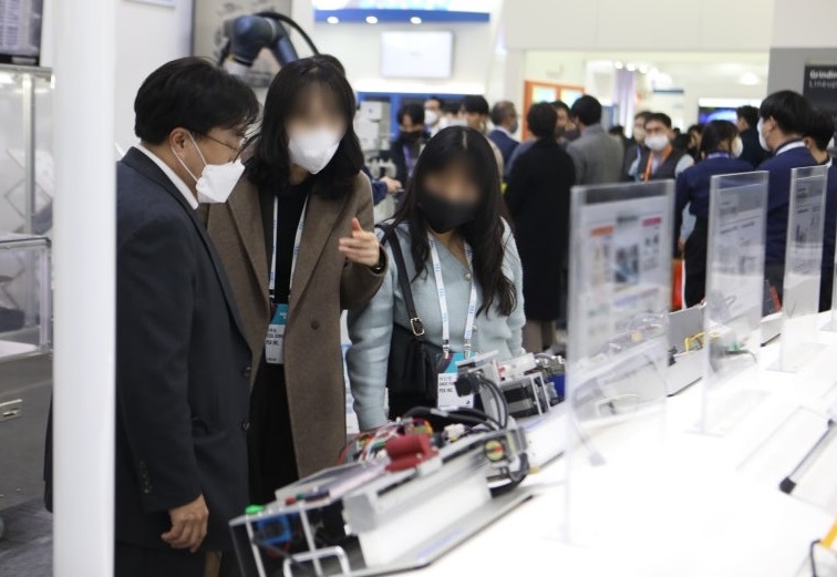 2026年韩国首尔五金工具、焊接自动化展览会TOOL TECH+SMART WELDING AUTOMATION FAIR展馆内部展台环境实拍