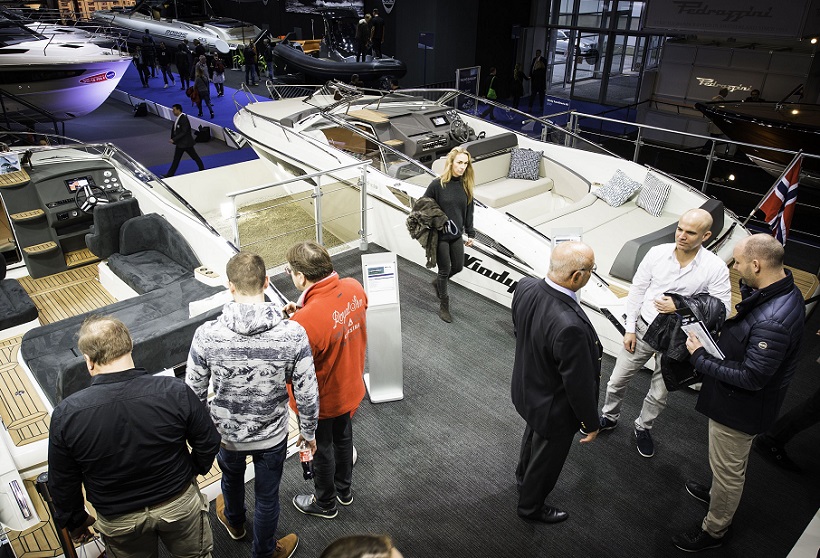 2026年波兰华沙游艇、水上运动展览会Poland Boat Show展馆现场,专业观众参观实况