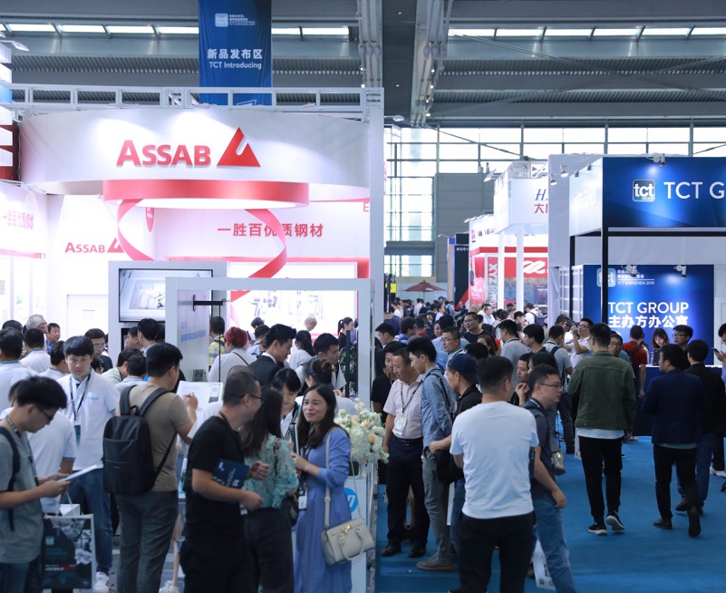 2026年深圳华南3D打印、增材制造展览会TCT Shenzhen展馆现场，专业观众参观实况