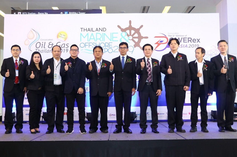 2026年泰国曼谷海事展览会TMOX参展商与海外采购商展台洽谈现场