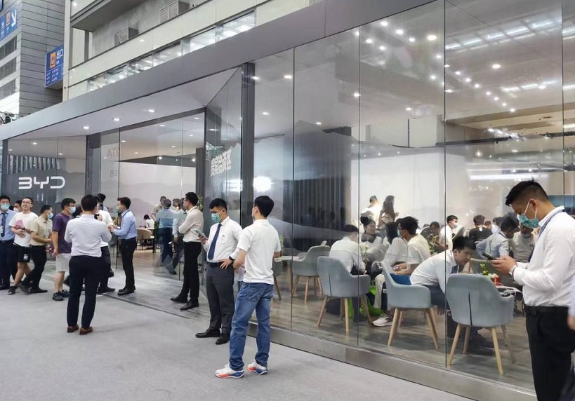 2026年深圳国际车展IAS展馆内部展台环境实拍