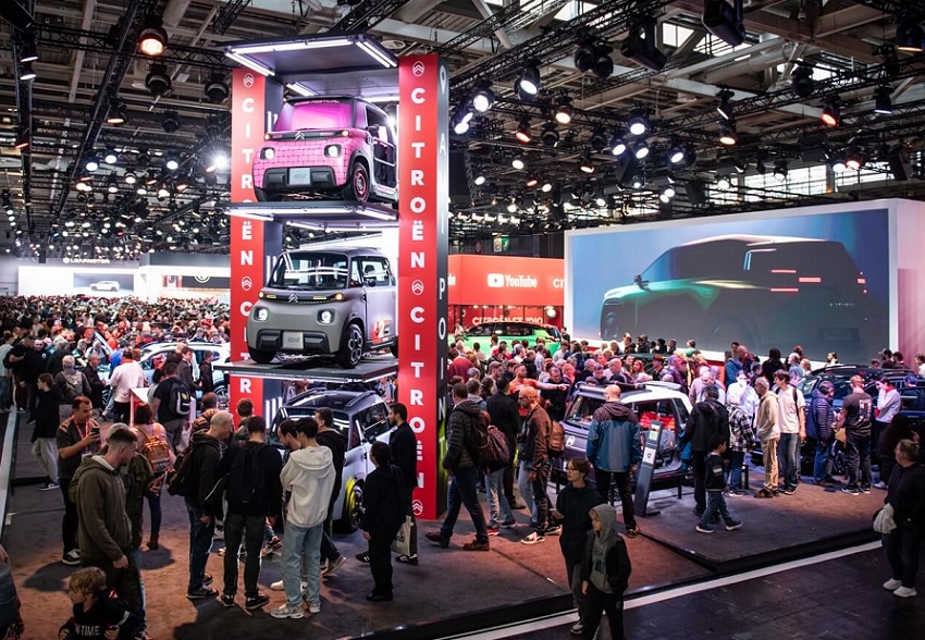 2026年法国巴黎车展Mondial de l’Auto行业机械设备展品展台实拍
