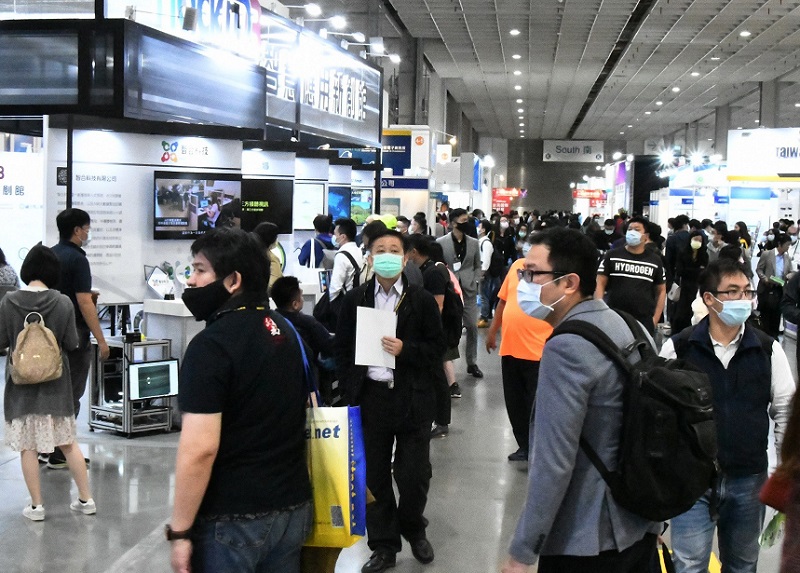 2026年台湾电子展览会TAITRONICS 展馆现场,专业观众参观实况