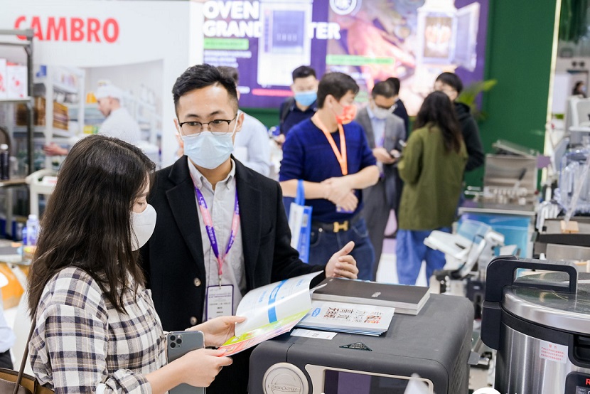 2026年深圳国际酒店用品及餐饮业展览会HOTELEX Shenzhen展馆现场，专业观众参观实况