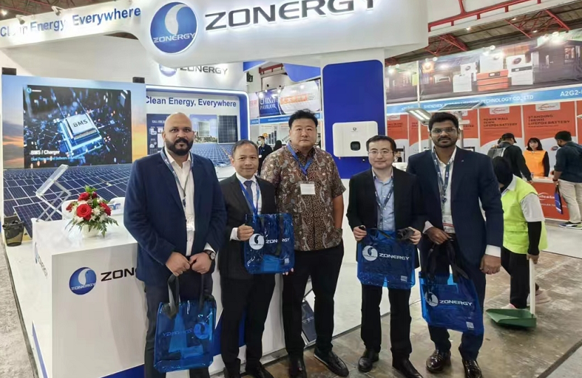 2027年印尼雅加达电线电缆展览会CABLE & WIRE Indonesia参展商与海外采购商展台洽谈现场
