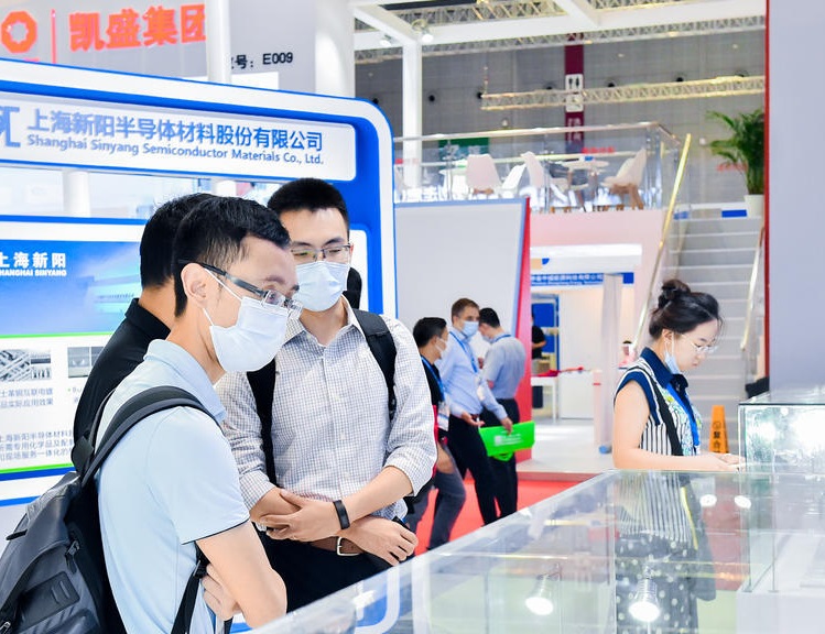 2026年上海国际噪声控制及声学材料展览会CHINA-NVCN展馆现场，专业观众参观实况
