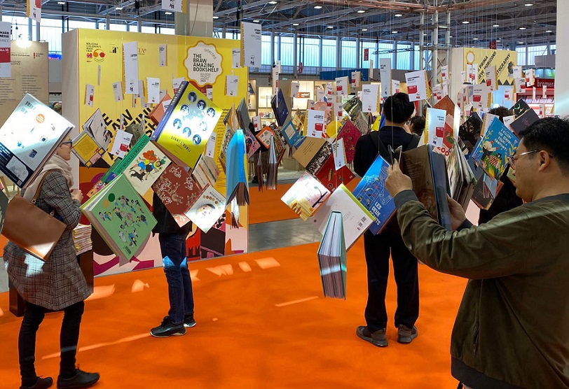 2027年意大利博洛尼亚童书展览会Bologna Childrens Book Fair行业机械设备展品展台实拍