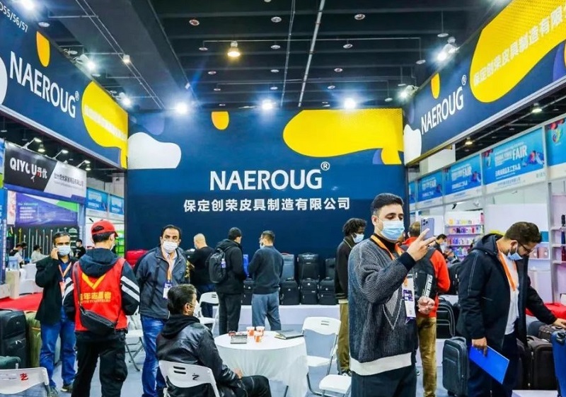 2026年义乌小商品博览会-义博会CHINA YIWU FAIR参展商与海外采购商展台洽谈现场