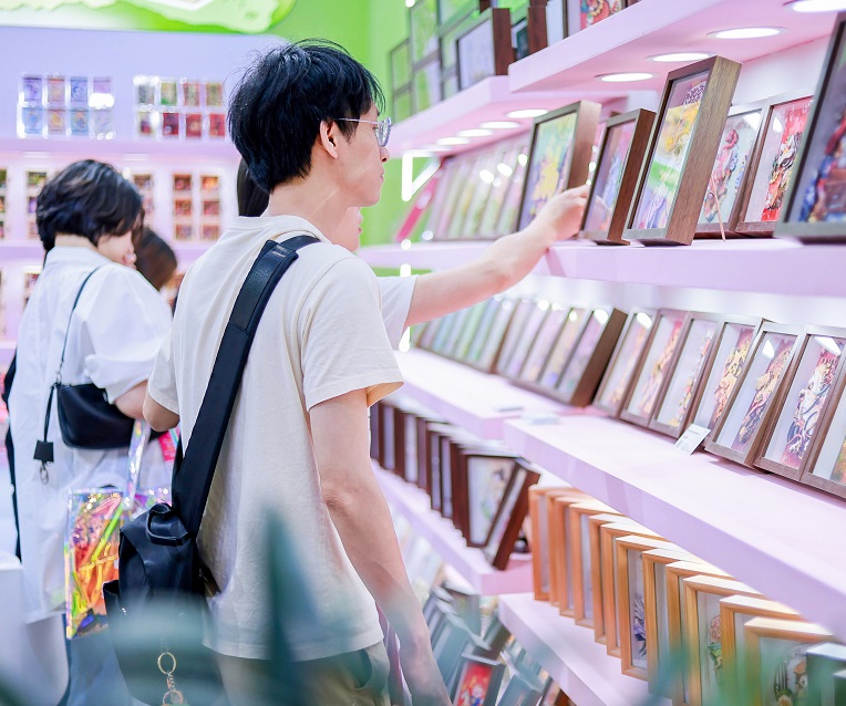 2026年深圳文创及IP展IP CONNECT FAIR展馆现场,专业观众参观实况