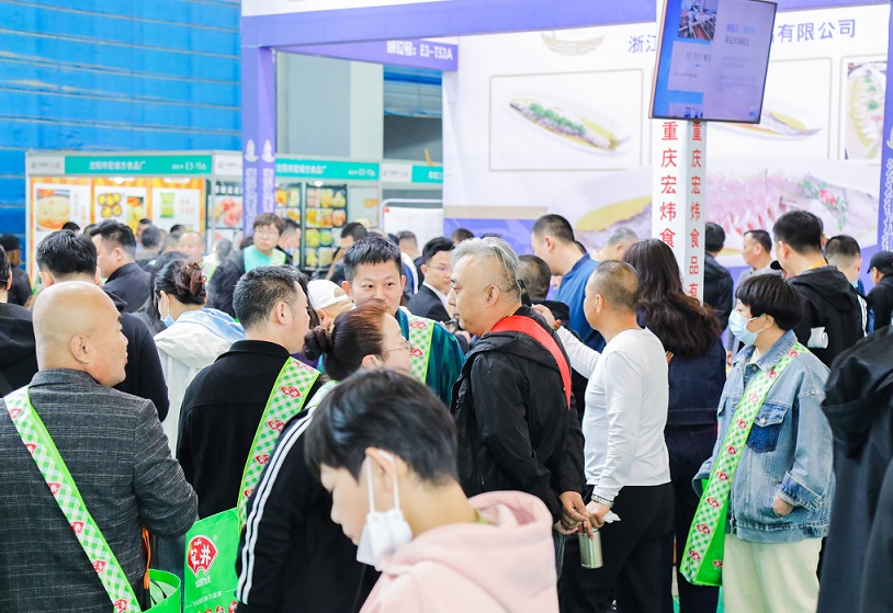 2027年沈阳火锅食材及用品展-沈阳火锅节Shenyang Hot Pot Exhibition展馆现场,专业观众参观实况