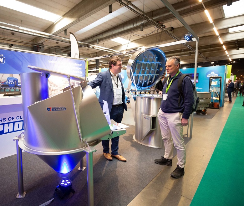 2026年比利时安特卫普颗粒、粉体工业展览会SOLIDS Antwerp参展商与海外采购商展台洽谈现场