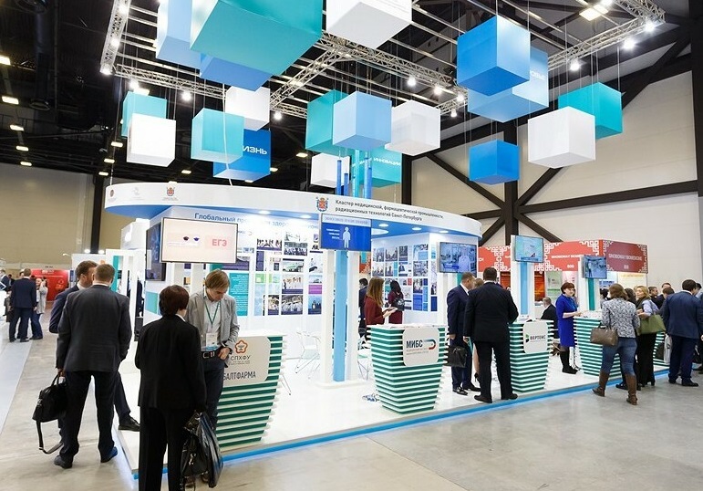 2027年俄罗斯圣彼得堡生物制药展览会IPhEB Russia展会现场产品演示与行业交流活动