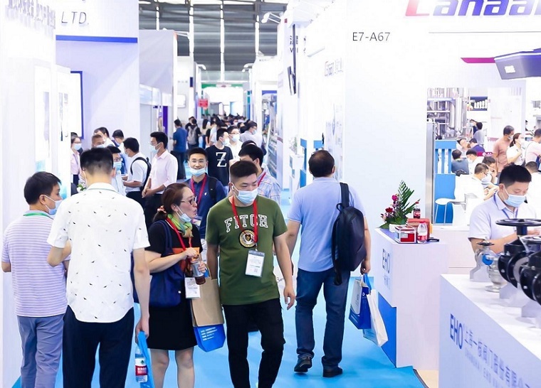 2027年深圳国际3C电子制造及技术装备展览会3C CHINA SHOW参展商与海外采购商展台洽谈现场