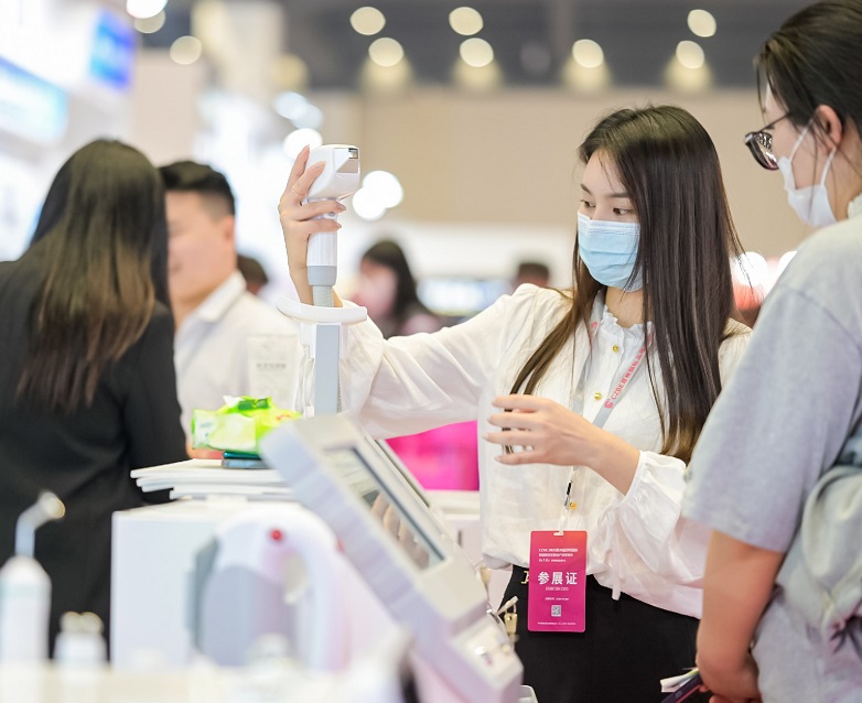 2026年郑州美容展-郑州美业博览会Zhengzhou Beauty Expo展馆现场,专业观众参观实况