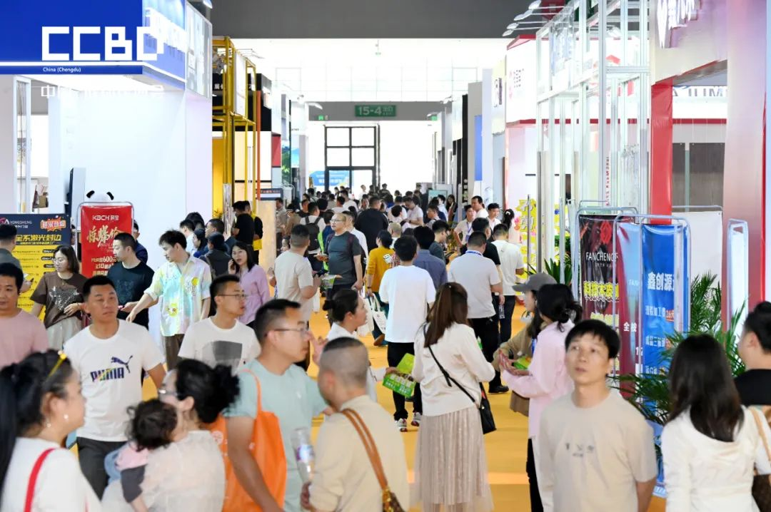 2027年成都建筑及装饰材料博览会-成都建博会CCBD展馆内部展台环境实拍