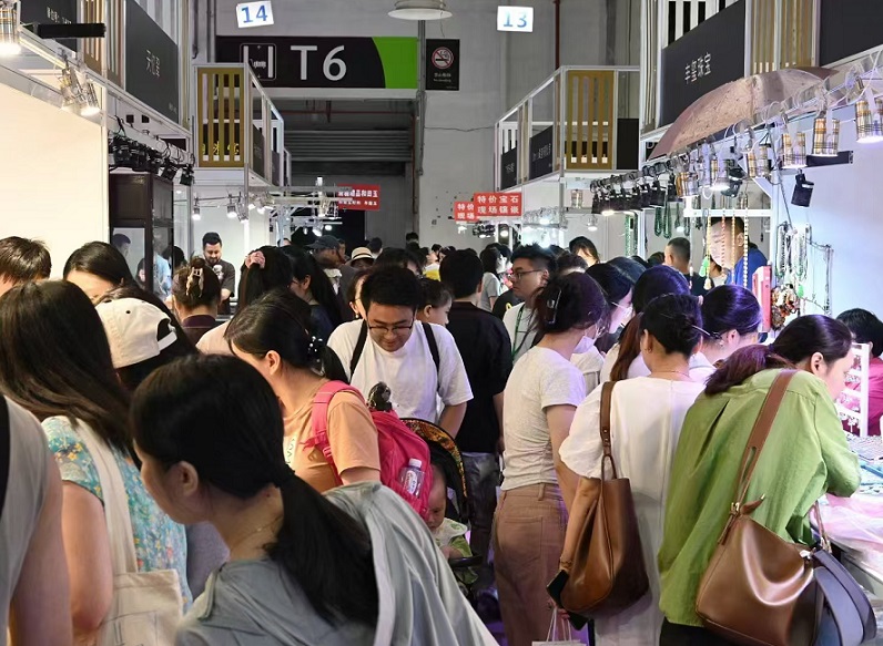 2026年杭州国际珠宝展BJF行业机械设备展品展台实拍