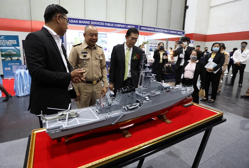 2026年泰国曼谷石油天然气展览会Oil & Gas Thailand展馆现场，专业观众参观实况