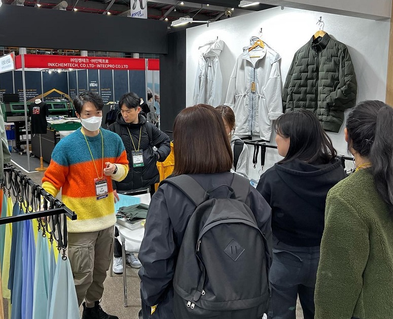 2026年韩国釜山时尚服装及面料展PFB 展会现场产品演示与行业交流活动