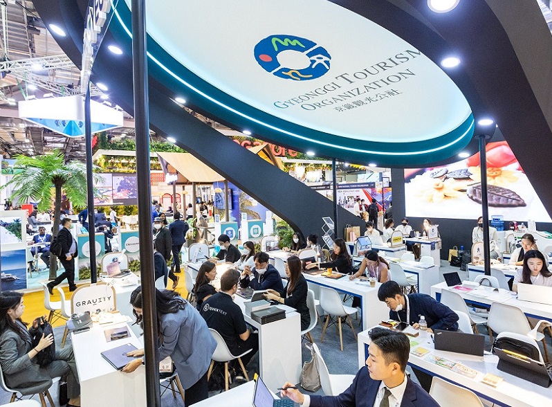 2026年新加坡旅游展览会ITB ASIA展馆现场，专业观众参观实况