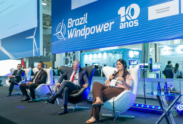 2026年巴西圣保罗风能展览会Brazil Windpower展馆现场，专业观众参观实况