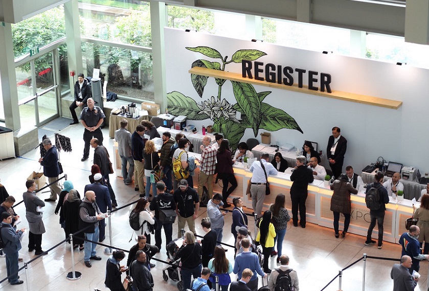 2027年美国世界咖啡展览会World of Coffee展馆现场,专业观众参观实况