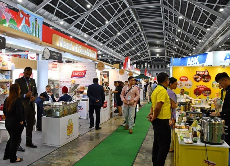 2027年新加坡食品饮料展览会FHAFOOD & BEVERAGE SINGAPORE展馆现场,专业观众参观实况