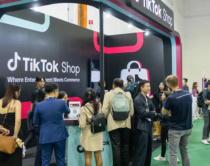 2027年新加坡亚洲数码营销展览会DMEXCO Asia展馆内部展台环境实拍