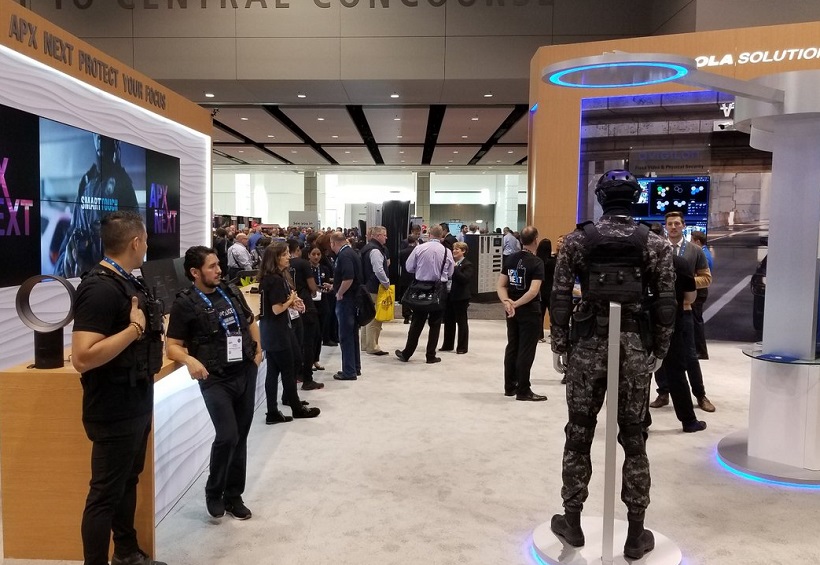 2026年美国军警防务展览会IACPThe International Association of Chiefs of Police展馆现场,专业观众参观实况