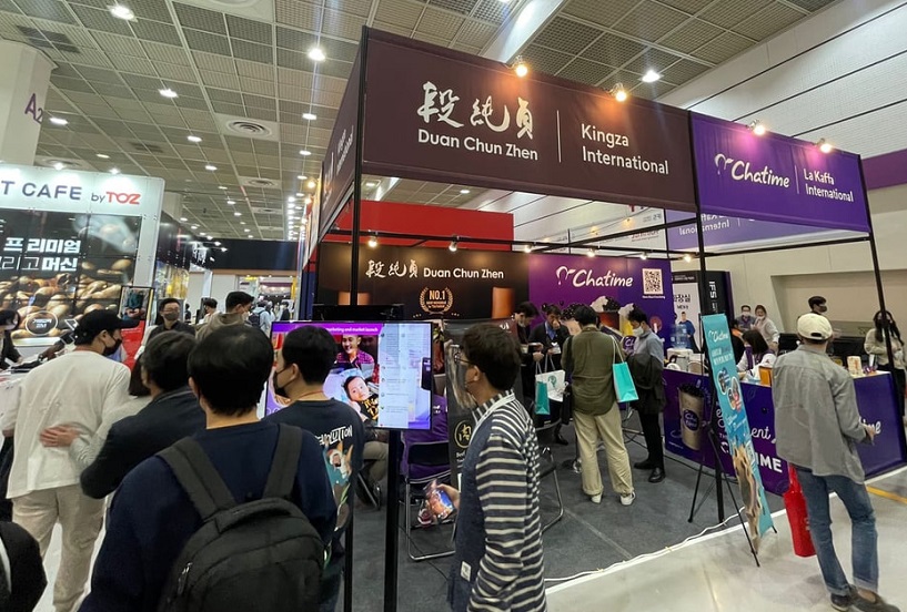 2026年韩国首尔连锁加盟展览会IFS展馆现场，专业观众参观实况