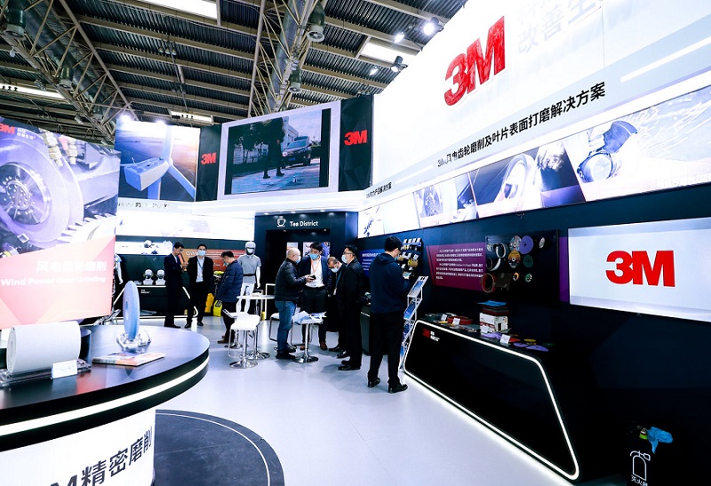 2026年北京风能大会-北京风能展CWPCHINA WIND POWER参展商与海外采购商展台洽谈现场