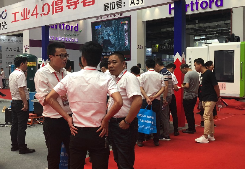 2027年常州国际工业装备博览会-常州工博会Changzhou Industry Expo展馆现场,专业观众参观实况